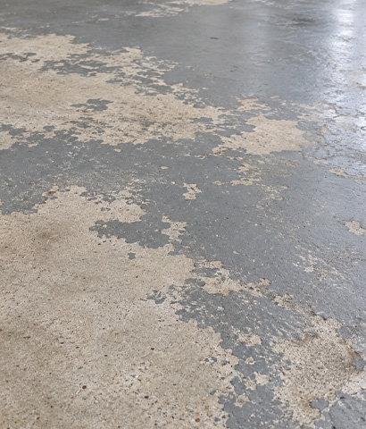 Signs a Concrete Surface Is Losing Protection